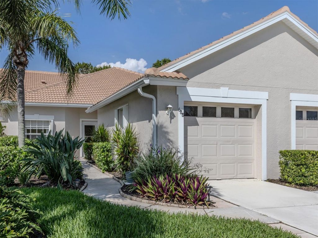 688 BACK NINE DRIVE, Venice, FL 34285