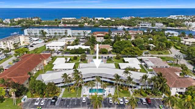 2748 NE 28th Avenue 20, Lighthouse Point, FL 33064