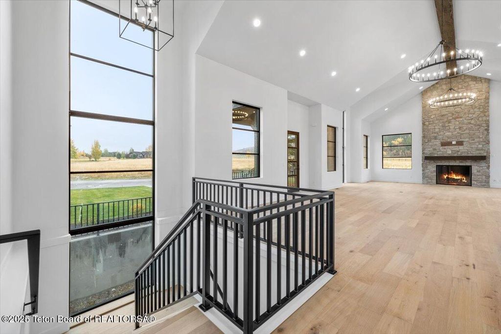 6503 BLACK SWAN Circle, Victor, ID 83455 photo 14