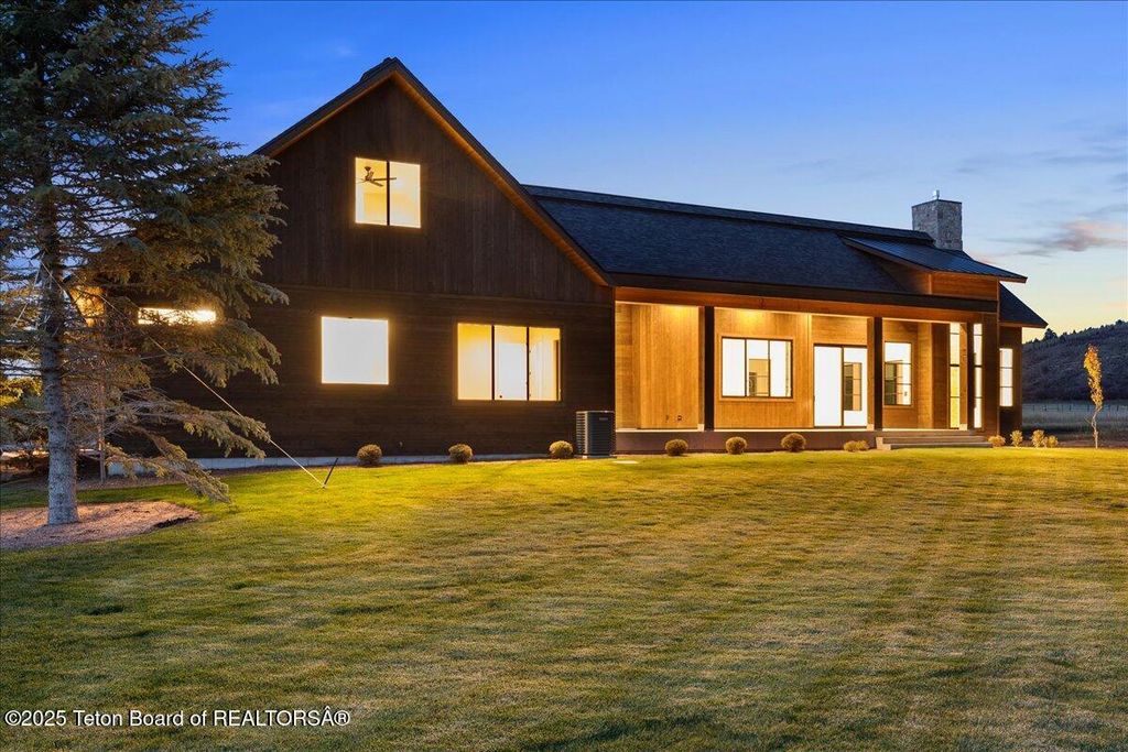 6503 BLACK SWAN Circle, Victor, ID 83455 photo 26