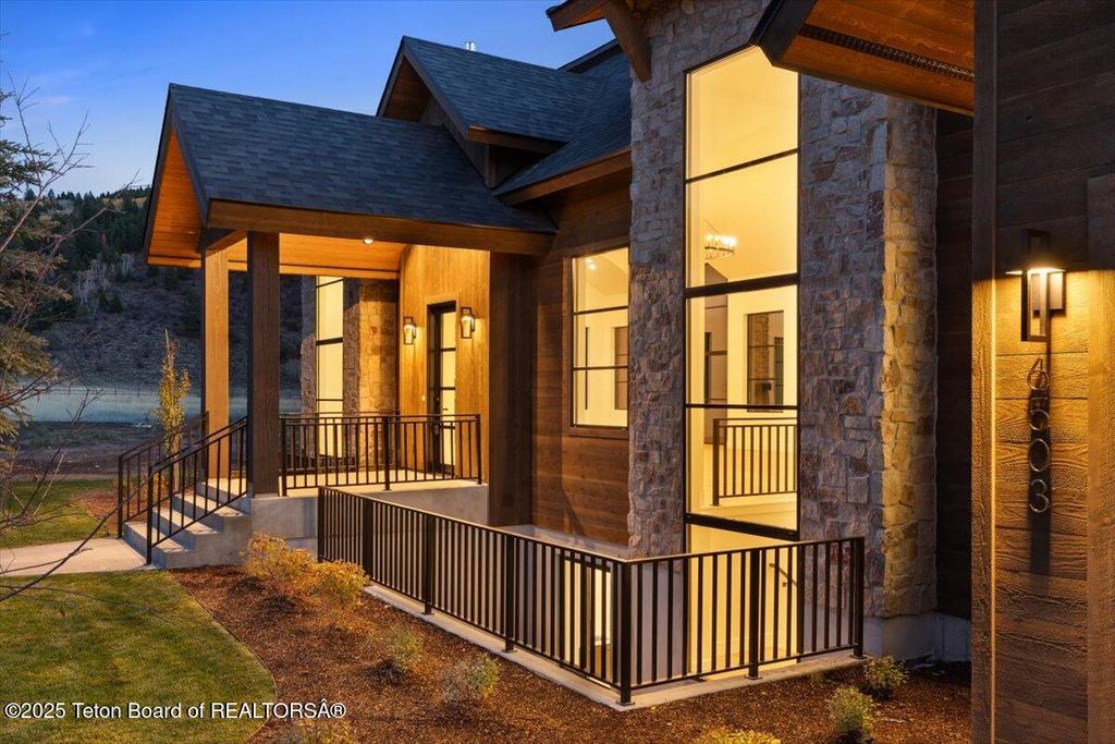 6503 BLACK SWAN Circle, Victor, ID 83455 photo 31