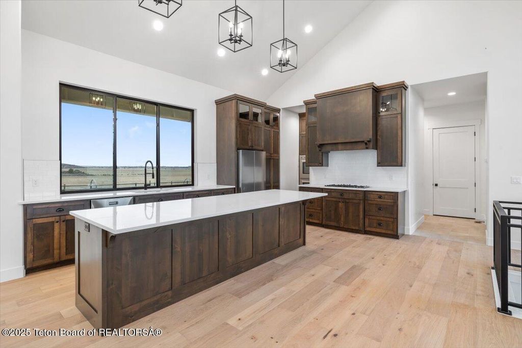6503 BLACK SWAN Circle, Victor, ID 83455 photo 6