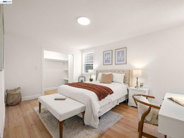 7974 Hillmont Drive, Oakland, CA 94605