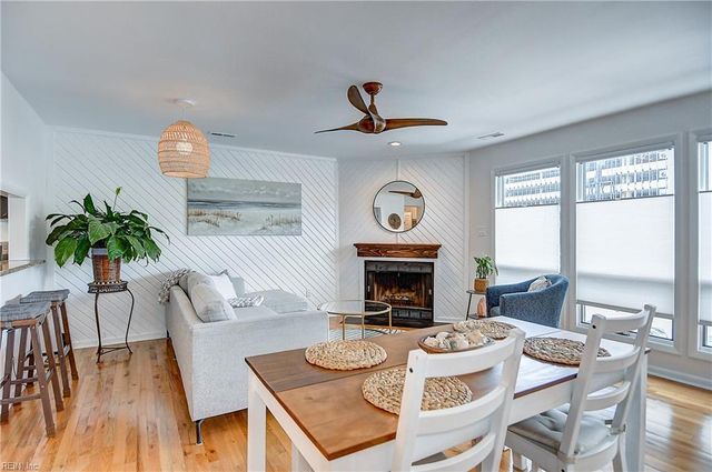 2328 Starfish RD, Virginia Beach, VA 23451