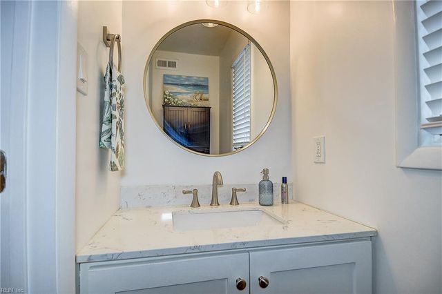 2328 Starfish RD, Virginia Beach, VA 23451