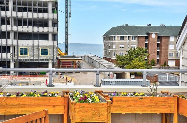 2328 Starfish RD, Virginia Beach, VA 23451