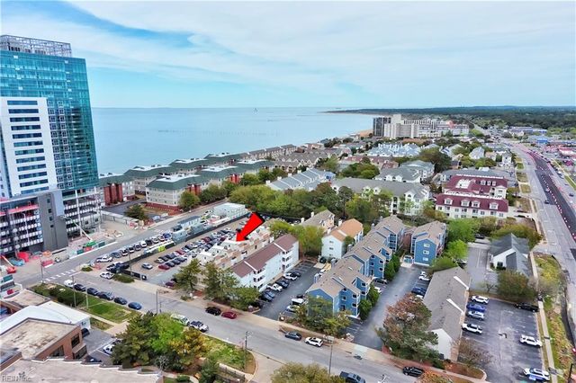 2328 Starfish RD, Virginia Beach, VA 23451