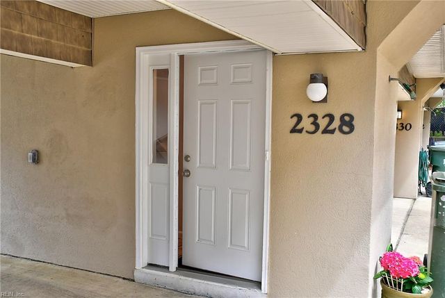 2328 Starfish RD, Virginia Beach, VA 23451