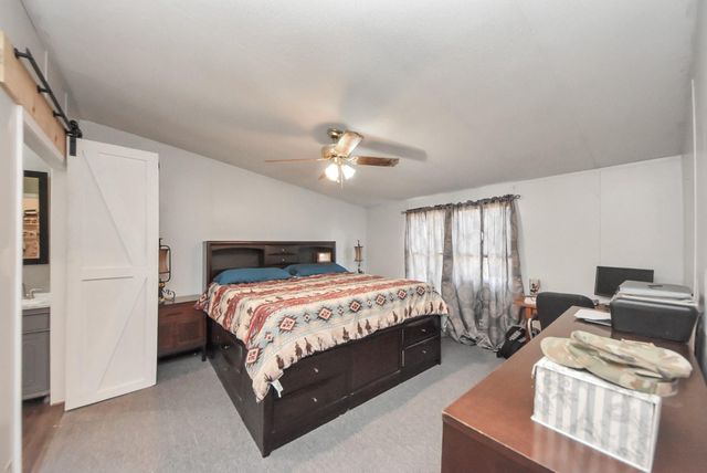 260 Kim Street, Shepherd, TX 77371