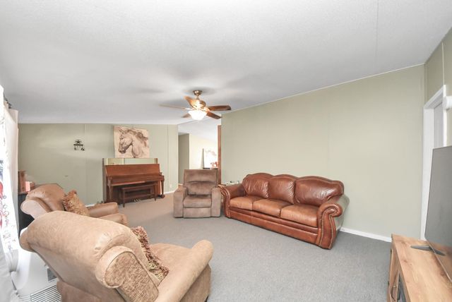 260 Kim Street, Shepherd, TX 77371