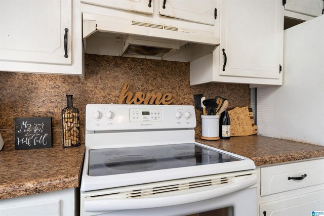 3030 DEBRA DRIVE, Fultondale, AL 35068