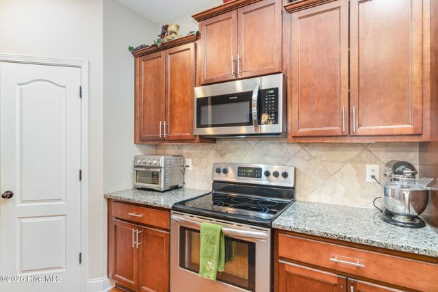 41 Blue Jay Court, Lillington, NC 27546