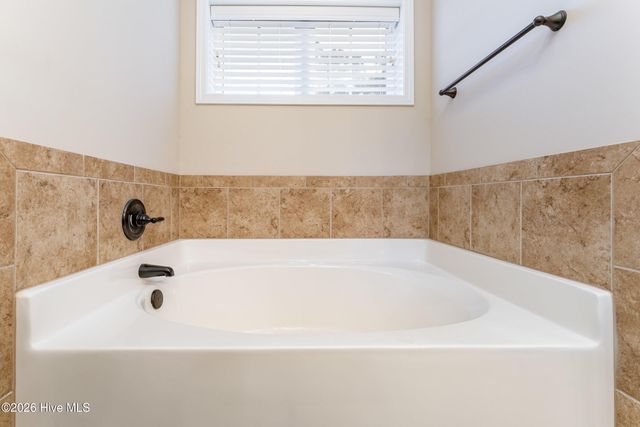 41 Blue Jay Court, Lillington, NC 27546