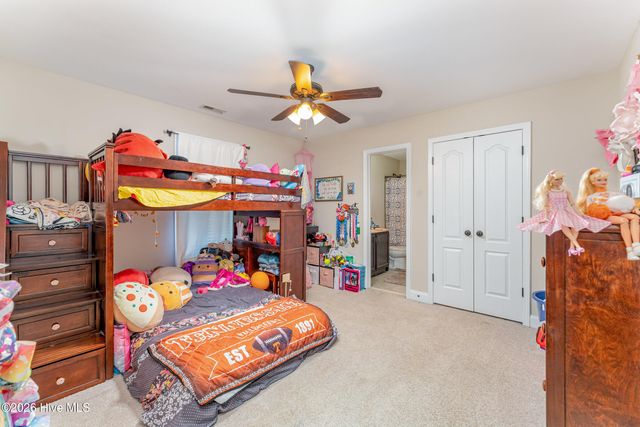 41 Blue Jay Court, Lillington, NC 27546