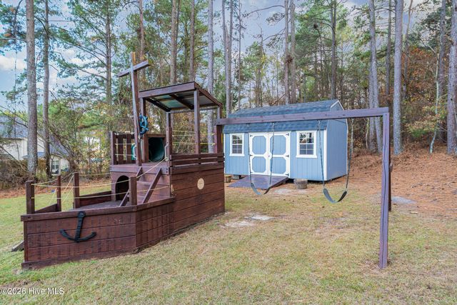 41 Blue Jay Court, Lillington, NC 27546