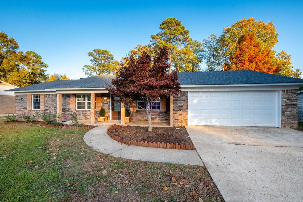 403 Wanda Lane, Benton, AR 72015