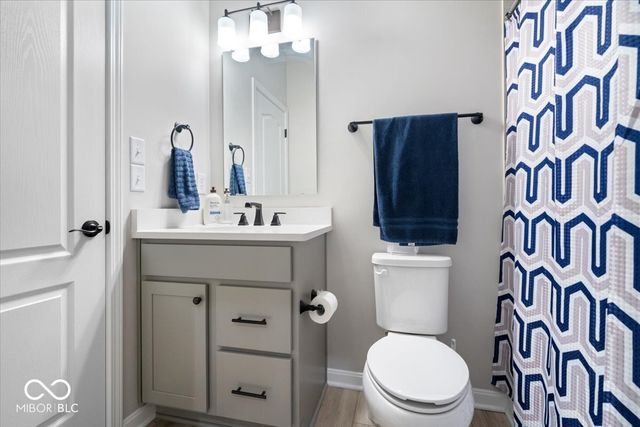 6210 Shallow Creek, Indianapolis, IN 46237