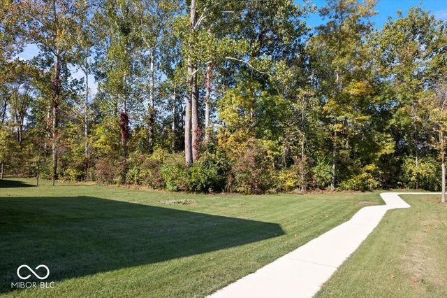 6210 Shallow Creek, Indianapolis, IN 46237
