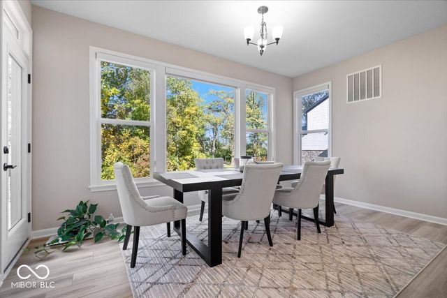 6210 Shallow Creek, Indianapolis, IN 46237