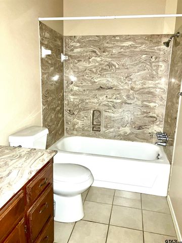 17080 Pennie Lane, Flint, TX 75762