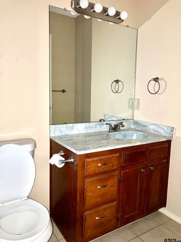 17080 Pennie Lane, Flint, TX 75762