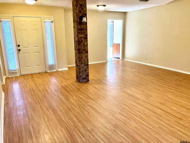 17080 Pennie Lane, Flint, TX 75762