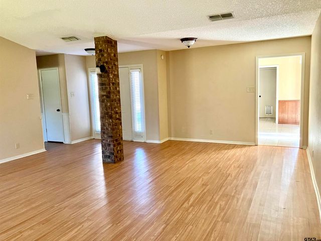 17080 Pennie Lane, Flint, TX 75762