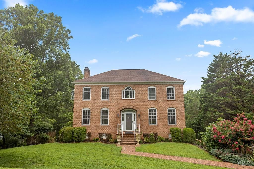 3528 Ridgecroft Drive, Lynchburg, VA 24503