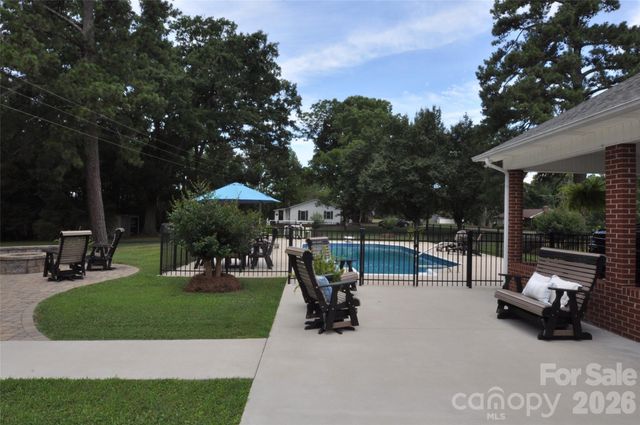 1834 Josie Road, Blackstock, SC 29014