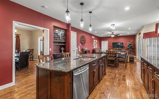 447 County Road 4185, Salem, MO 65560