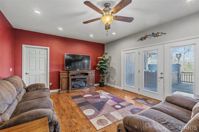 447 County Road 4185, Salem, MO 65560