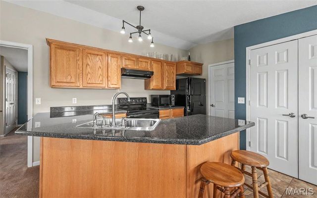 447 County Road 4185, Salem, MO 65560