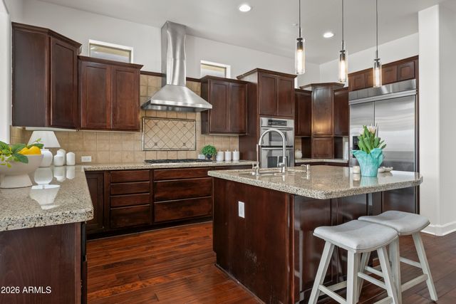 1725 W BURNSIDE Trail, Phoenix, AZ 85085