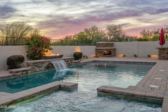 1725 W BURNSIDE Trail, Phoenix, AZ 85085