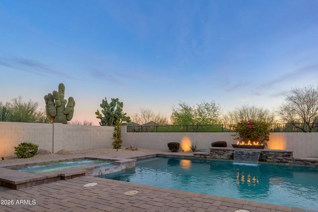 1725 W BURNSIDE Trail, Phoenix, AZ 85085