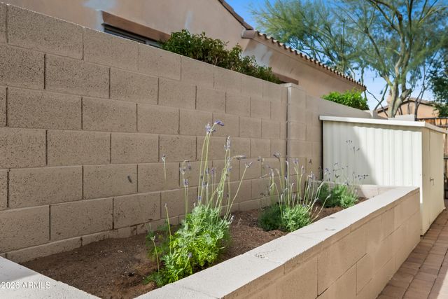 1725 W BURNSIDE Trail, Phoenix, AZ 85085