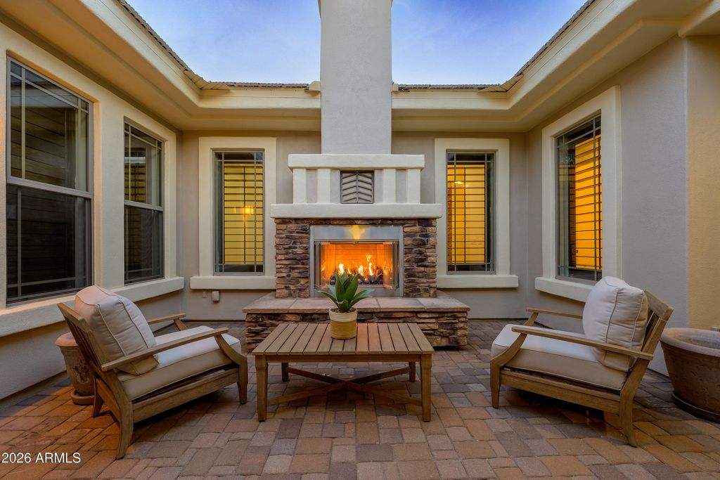 1725 W BURNSIDE Trail, Phoenix, AZ 85085 — photo 2