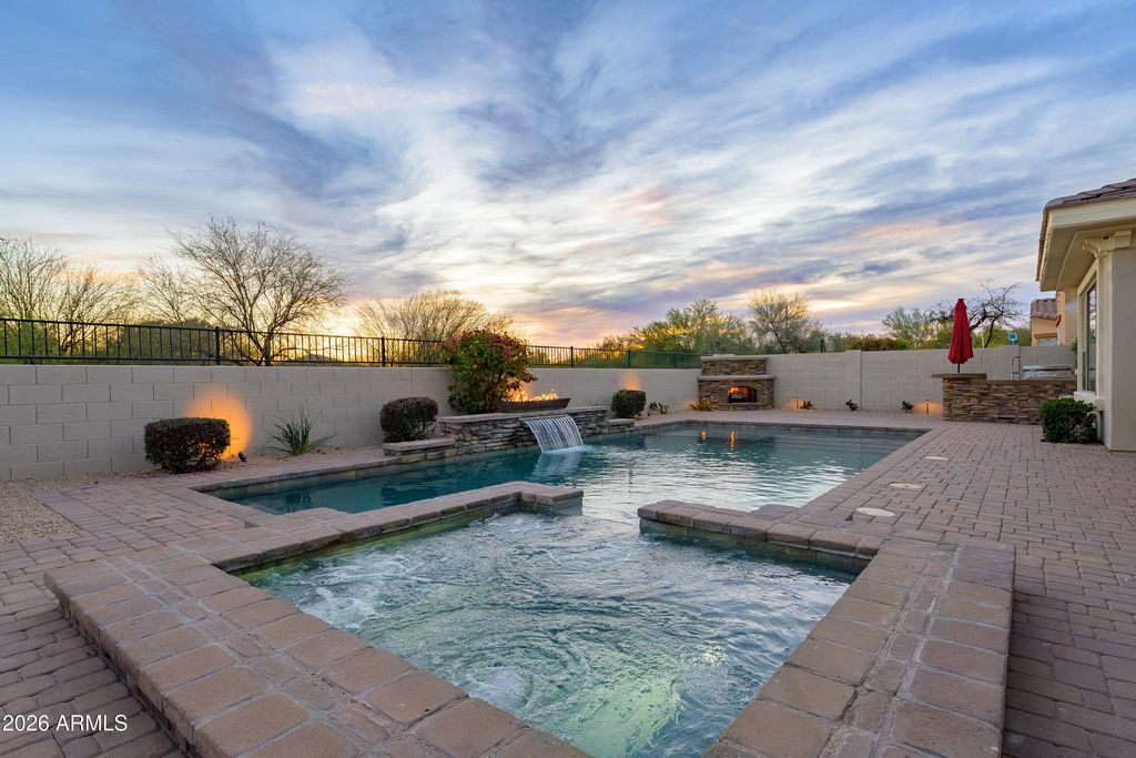 1725 W BURNSIDE Trail, Phoenix, AZ 85085 — photo 3