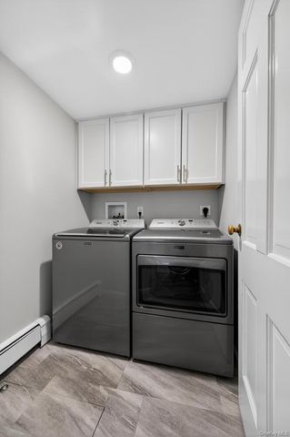 4 Colonial Court, Bay Shore, NY 11706