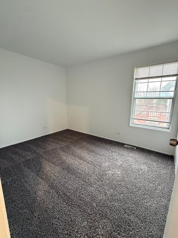 252 Yellow Pine Drive, Bolingbrook, IL 60440