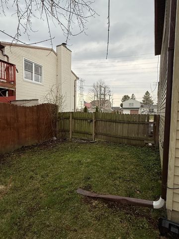 252 Yellow Pine Drive, Bolingbrook, IL 60440