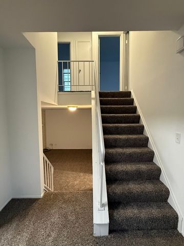 252 Yellow Pine Drive, Bolingbrook, IL 60440