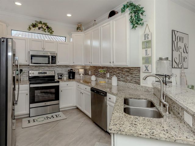 12391 AMICA LOOP, Venice, FL 34293