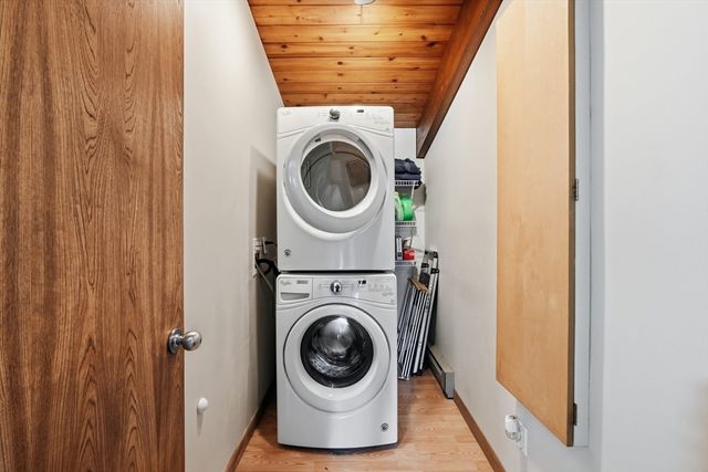 1023 North Woodstock Rd, Southbridge, MA 01550