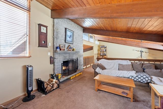 1023 North Woodstock Rd, Southbridge, MA 01550