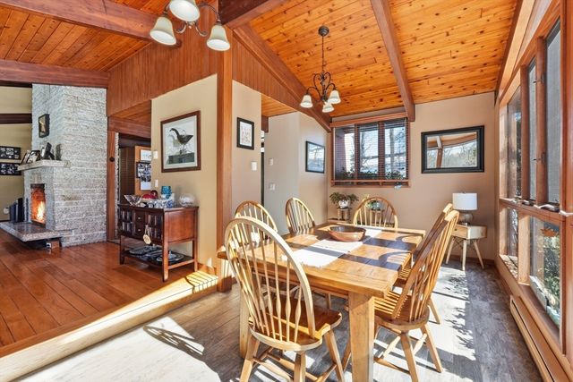 1023 North Woodstock Rd, Southbridge, MA 01550