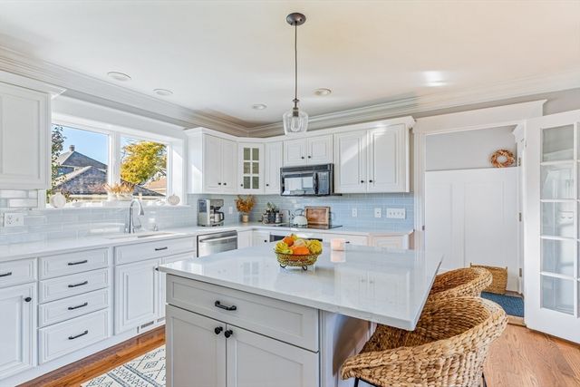 24 Brow Ave, Braintree, MA 02184