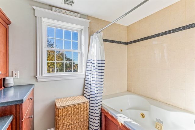 24 Brow Ave, Braintree, MA 02184