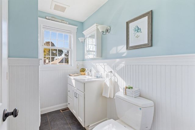 24 Brow Ave, Braintree, MA 02184