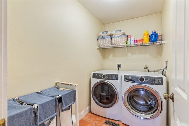 24 Brow Ave, Braintree, MA 02184